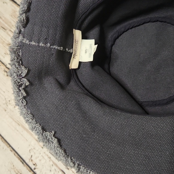 NWOT Madewell Denim Canvas Fringe Bucket Hat Medium Large - Picture 8 of 8